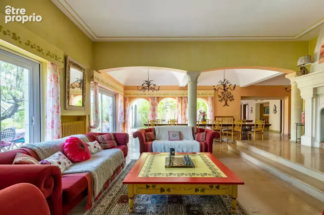 Demeure de prestige avec vue panoramique - 8 chambres - 1 ha de terrain - Ardèche Sud - photo 8