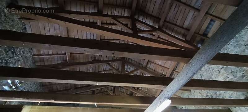 Maison à SAINT-GERVAZY