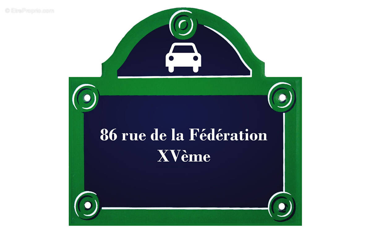 Parking à PARIS-15E