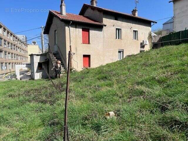 Terrain à FIRMINY