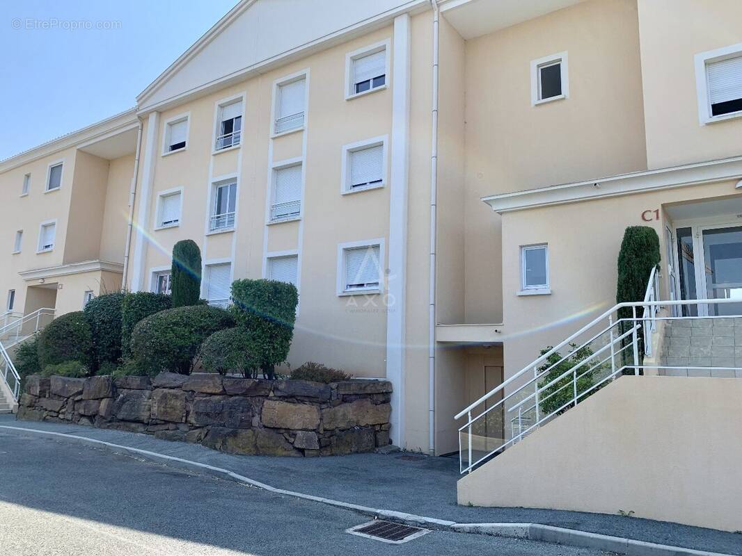Appartement à SAINT-RAPHAEL