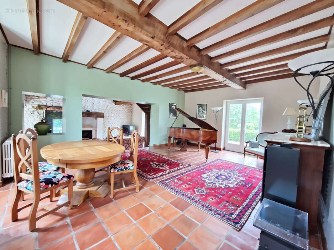 Maison à BOUTEVILLE