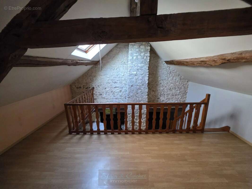 Maison à CORQUILLEROY