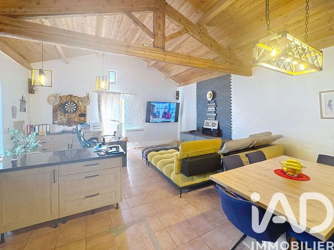 Photo 8 - Maison à ROQUEBILLIERE