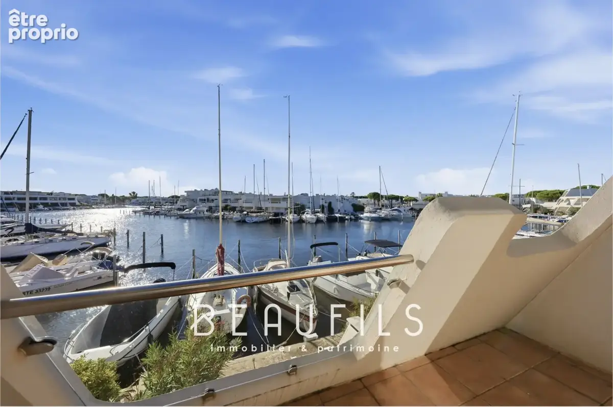 Port Camargue - Marina T3 duplex 79,84 m2 avec appontement 12 x 3,5m & garage privatif - photo 7