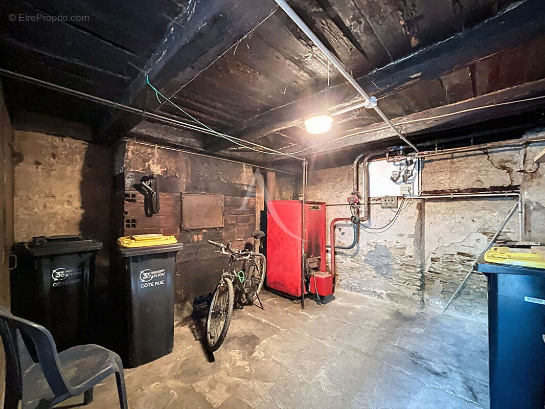 Maison à BRAIN-SUR-LONGUENEE