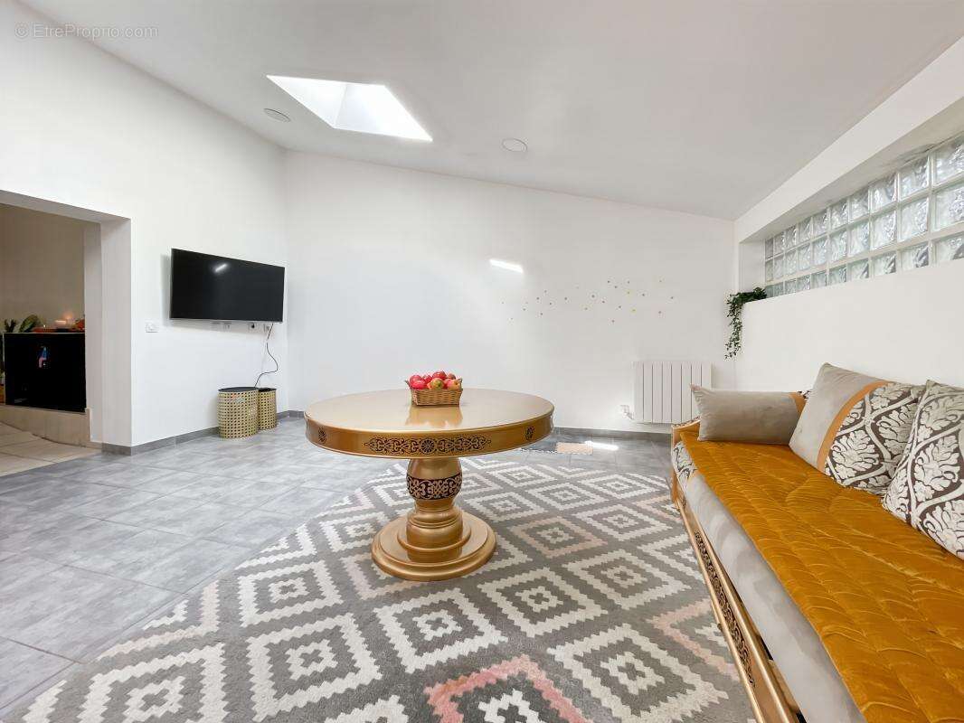 Maison à LAIGNEVILLE