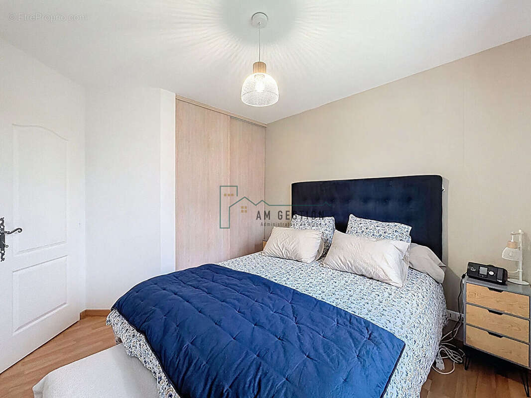 Maison à ORADOUR-SUR-GLANE