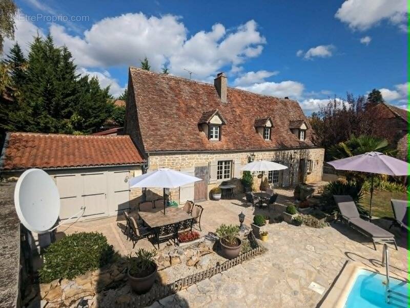 Maison à ALVIGNAC