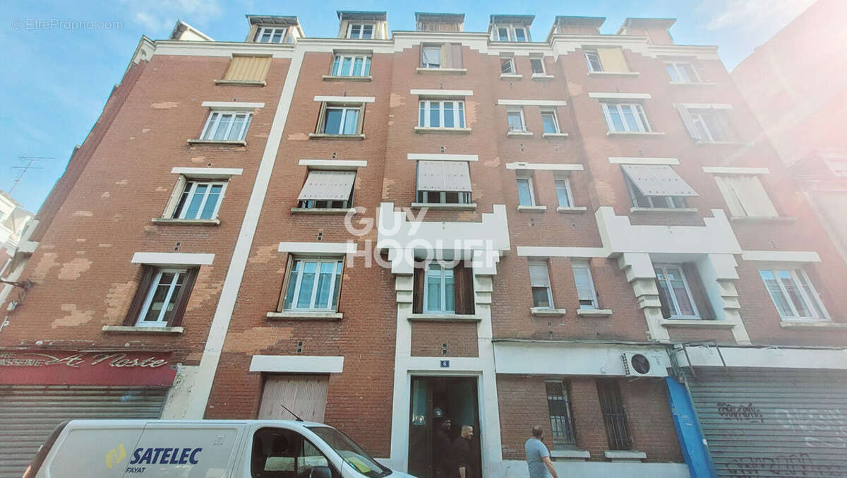 Appartement à COLOMBES