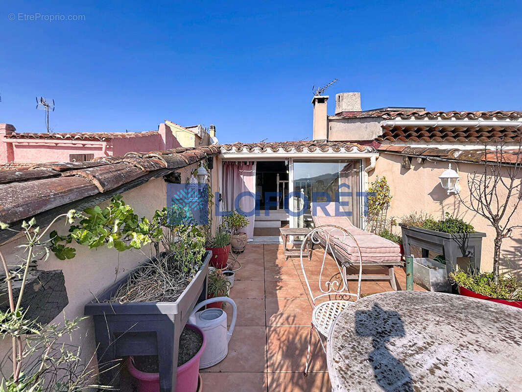 Maison à SIX-FOURS-LES-PLAGES