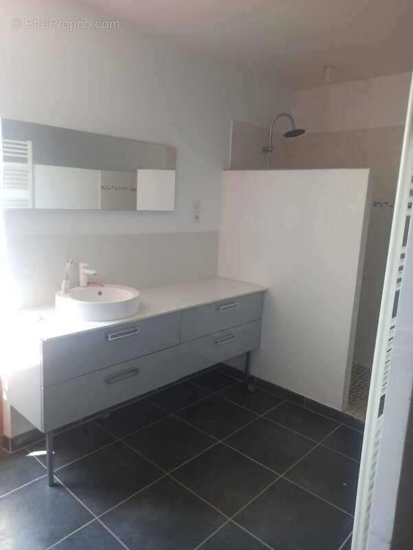 Maison à CASTILLON-DU-GARD