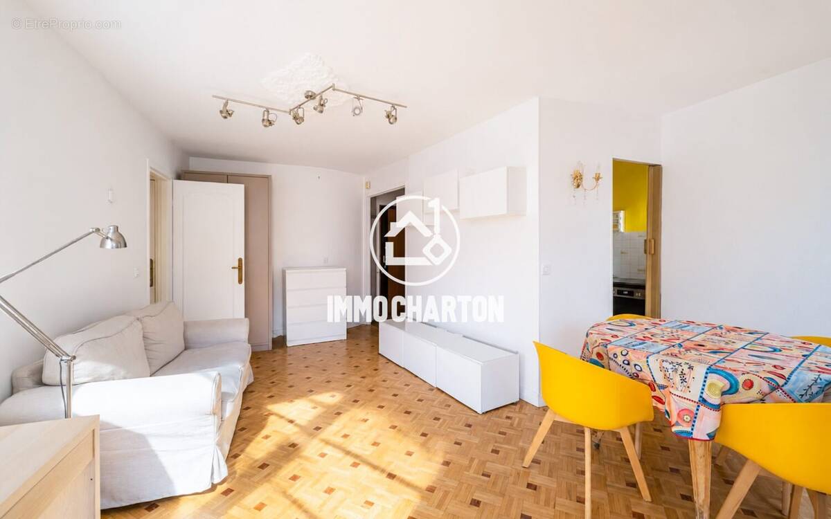 Appartement 41 m² à Paris-11e  - photo 3