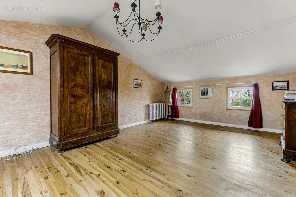 Maison à ESCALQUENS