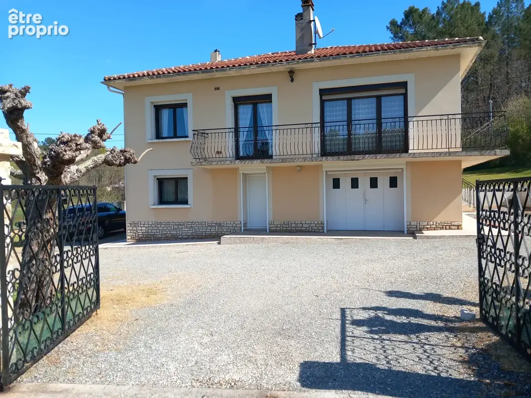 Exclusivité - maison   avec jardin clos  de 2000 m2  et dépendance - photo 2