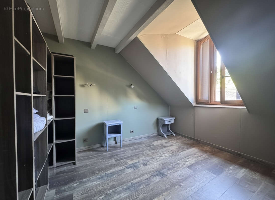 Appartement 5 pièces   97 m2   Stationnement privé   Tulle - photo 8