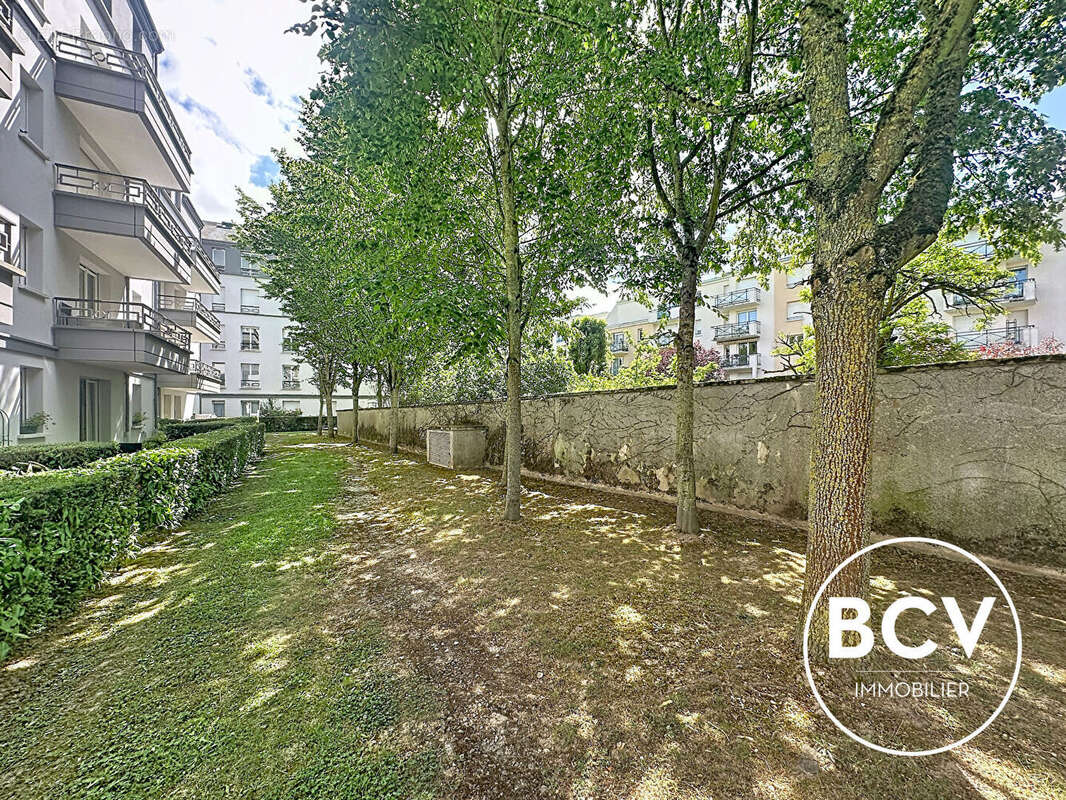 Studio avec place de parking privative - photo 11