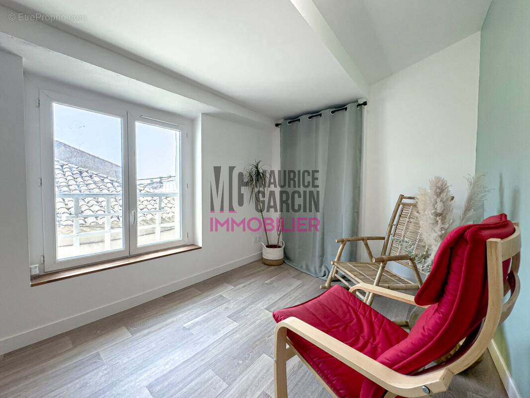 Appartement à MORIERES-LES-AVIGNON