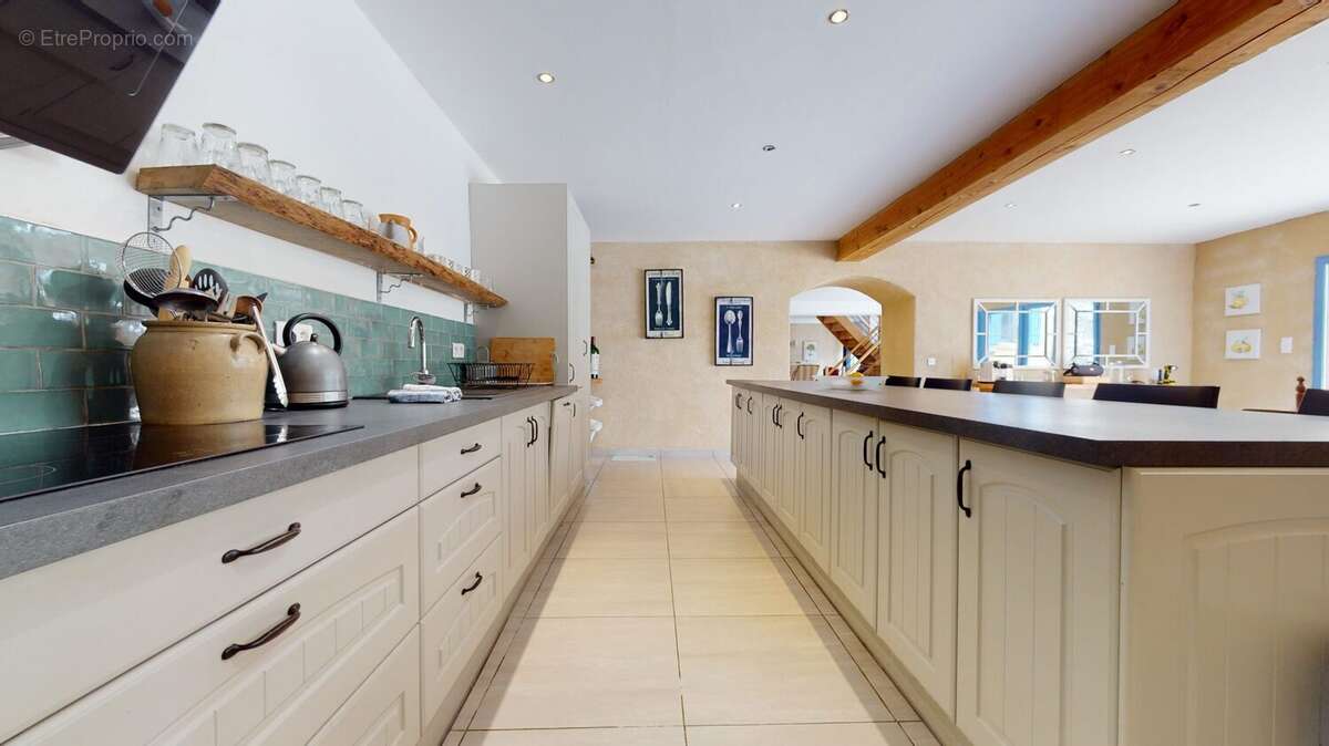 Maison à SAINT-JEAN-D&#039;EYRAUD