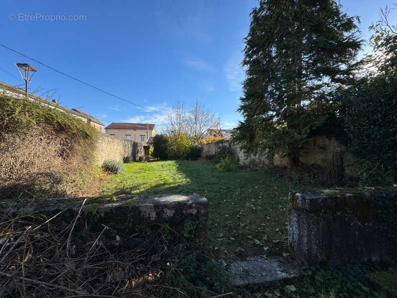 Maison à BLAINVILLE-SUR-L'EAU