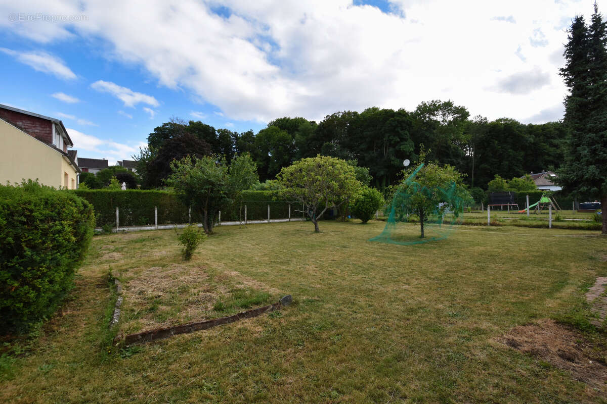 Maison à DREUIL-LES-AMIENS
