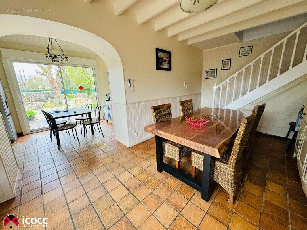 Maison 116 m² à La Roche-Sur-Yon  - photo 4