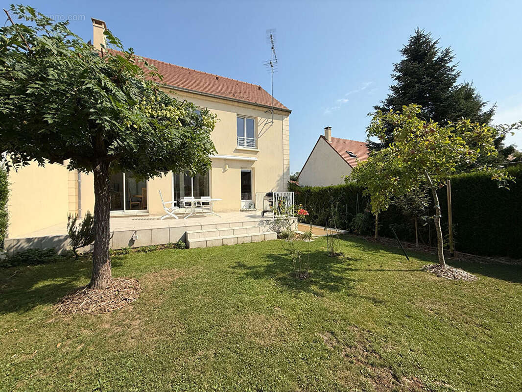 Maison à JOUY-EN-JOSAS