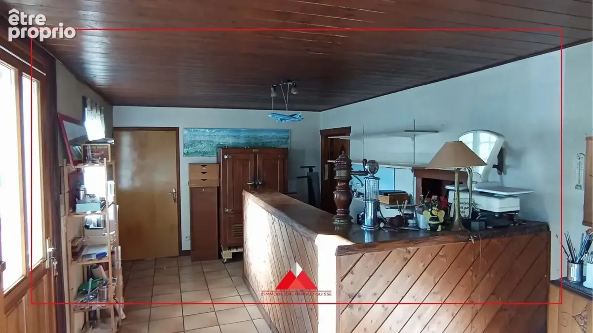 Maison individuelle de 231m² édifiée sur une parcelle de 3 477m². - photo 3