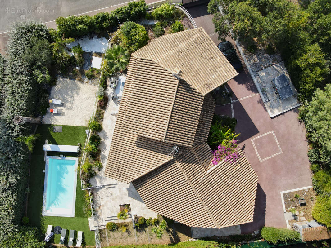 Maison à SAINT-RAPHAEL