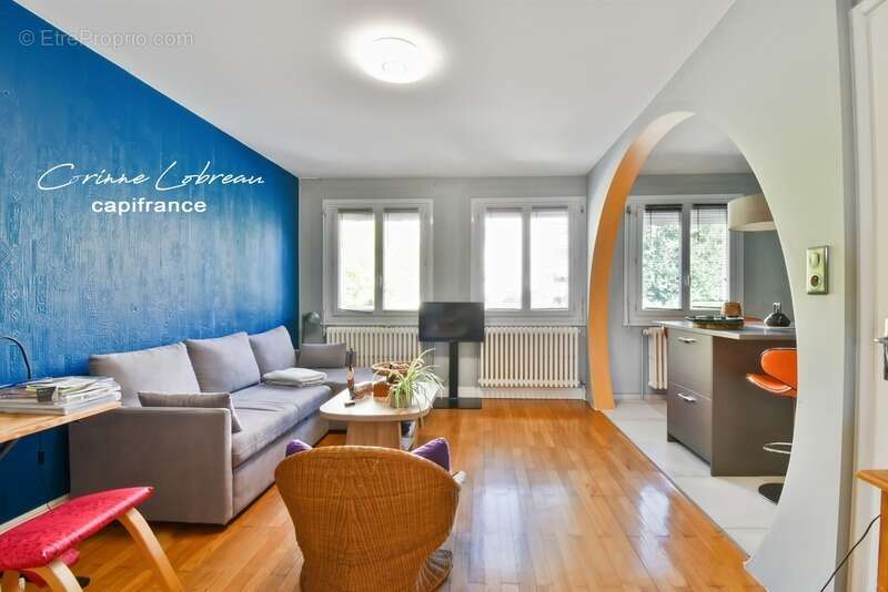 Maison à CHARNAY-LES-MACON