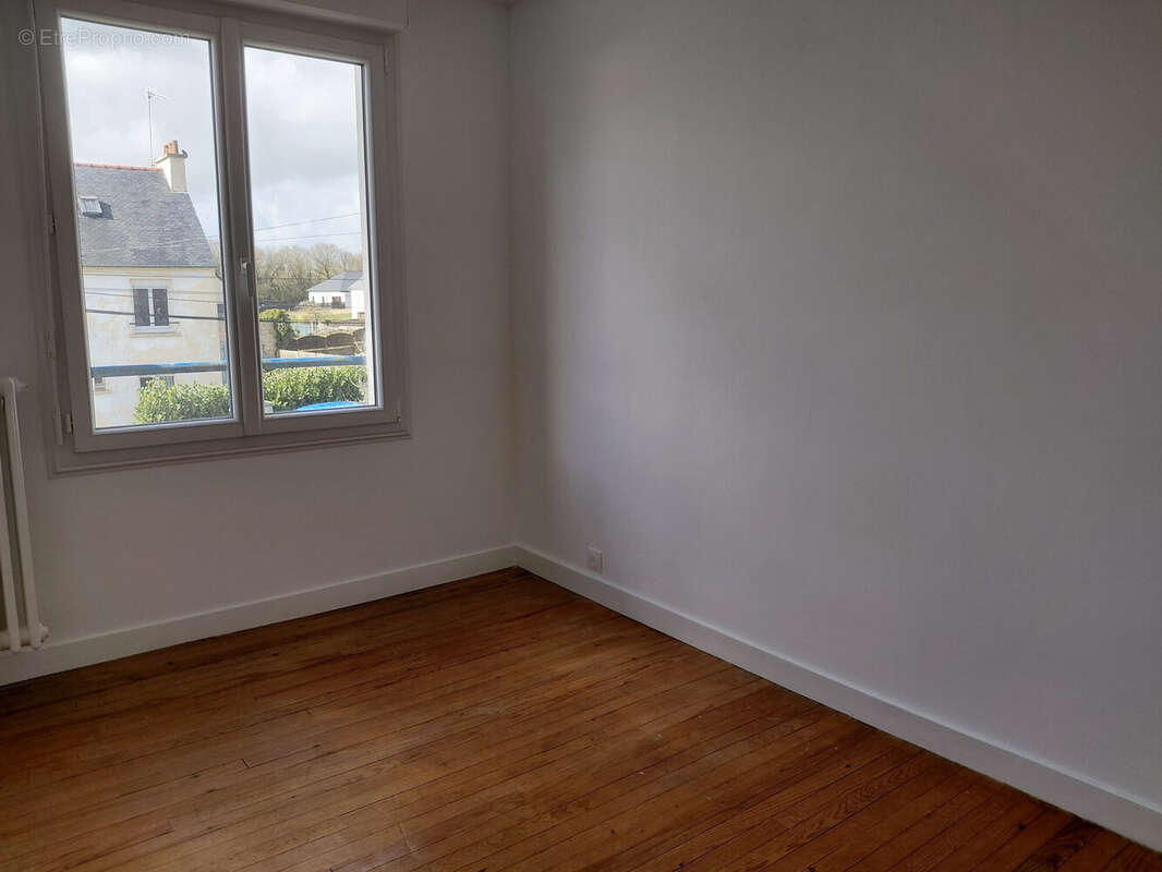 Maison à CARHAIX-PLOUGUER