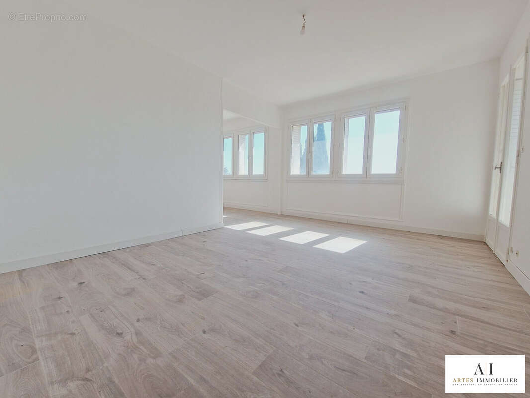 Appartement 69 m² à Montelimar  - photo 7