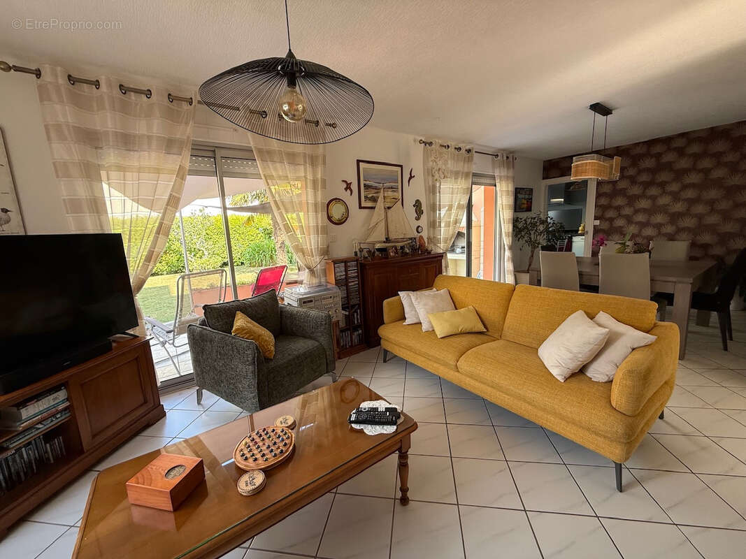 Maison à proximité du bourg - photo 13