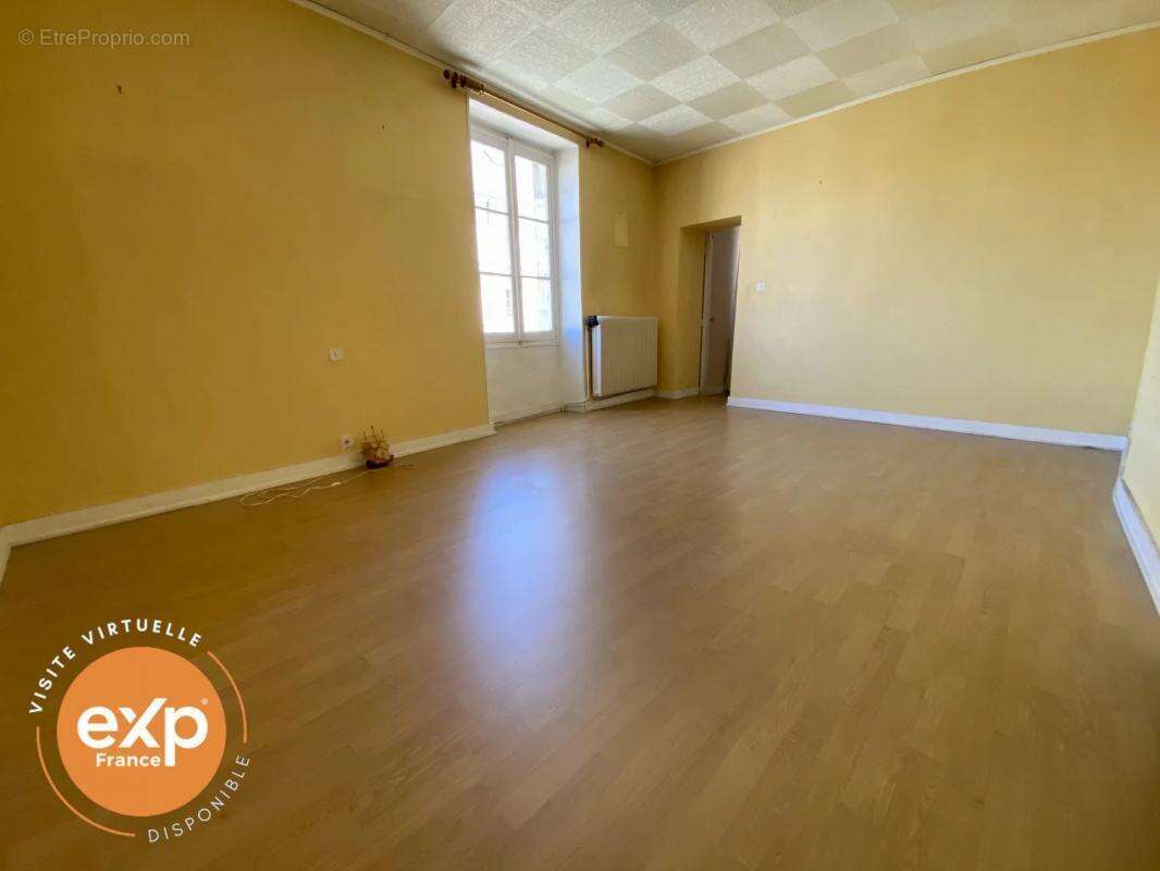 Maison à CHATILLON-SUR-INDRE