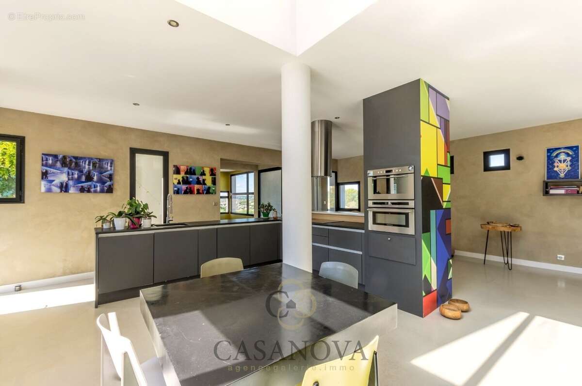 Maison à SAINT-GELY-DU-FESC