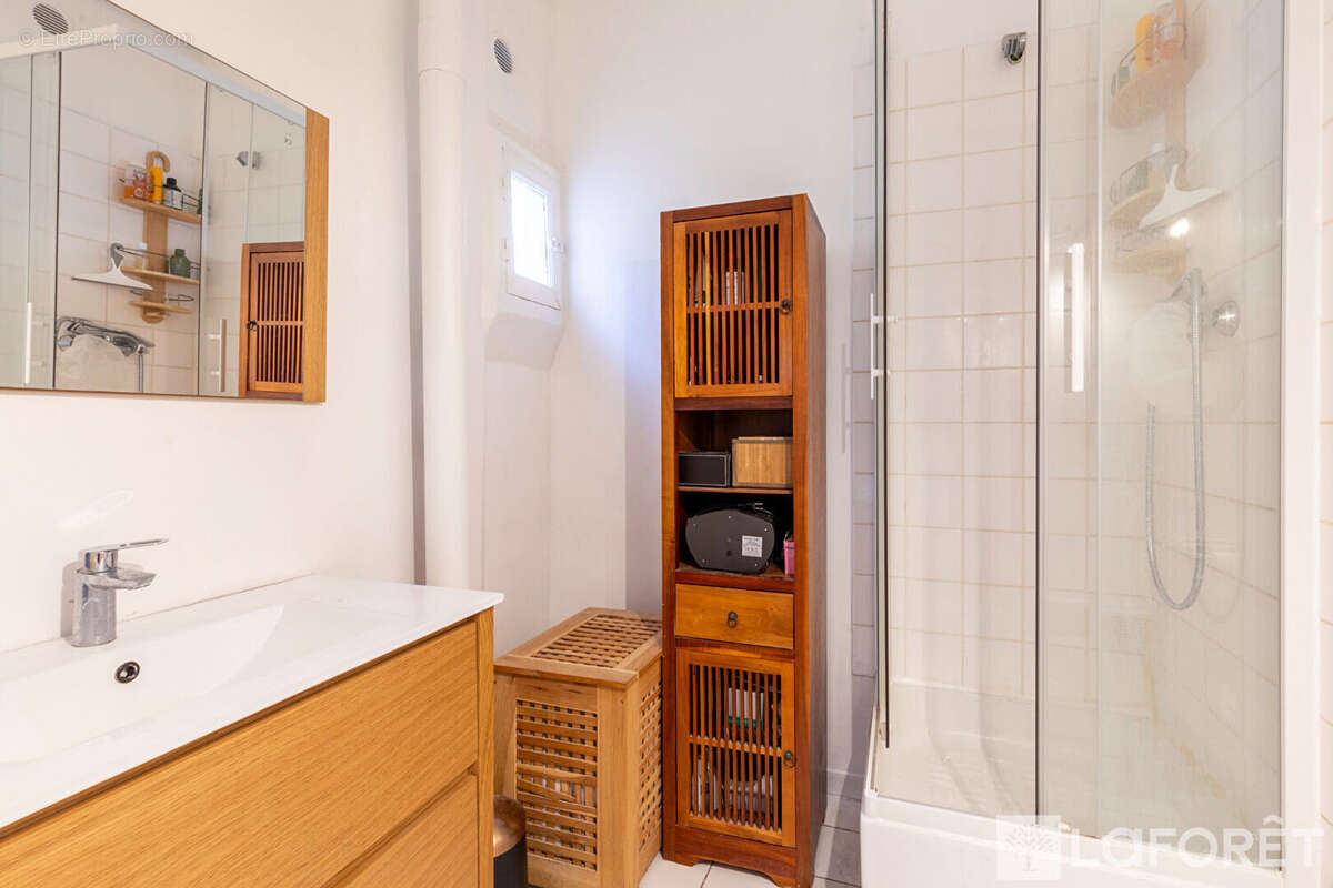 Appartement à LE KREMLIN-BICETRE