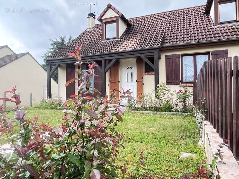 Maison à CHATILLON-COLIGNY