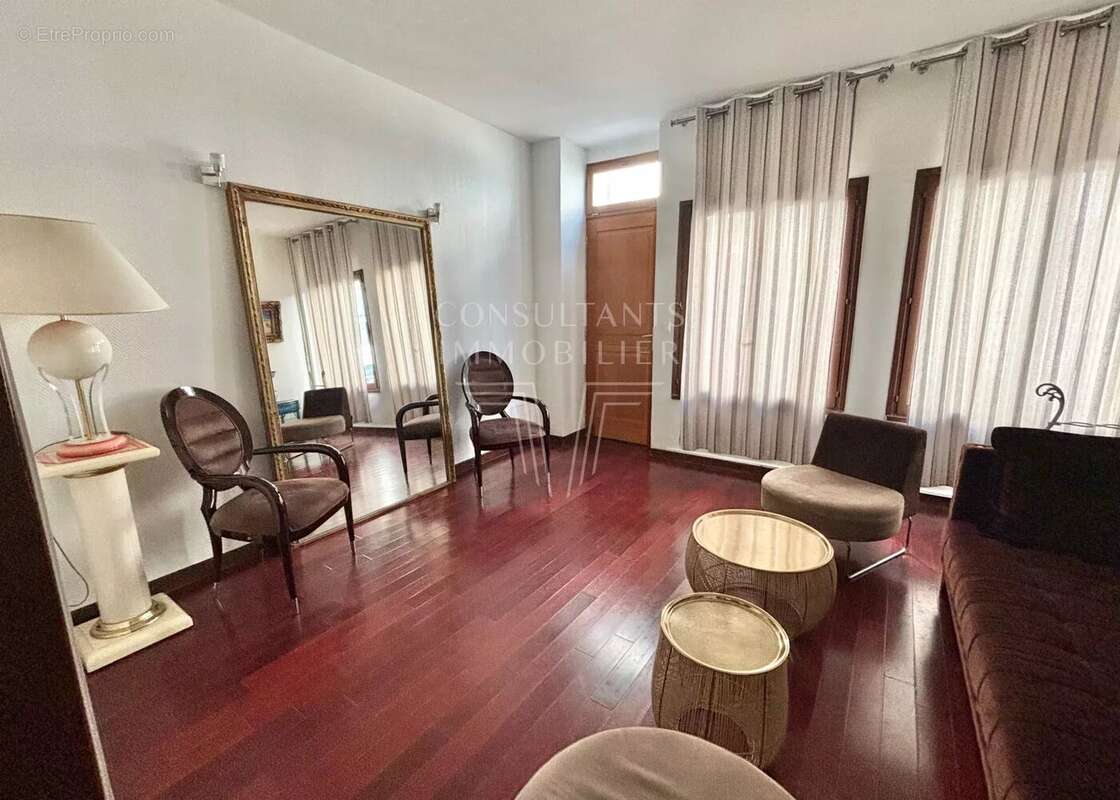 Appartement à TROUVILLE-SUR-MER