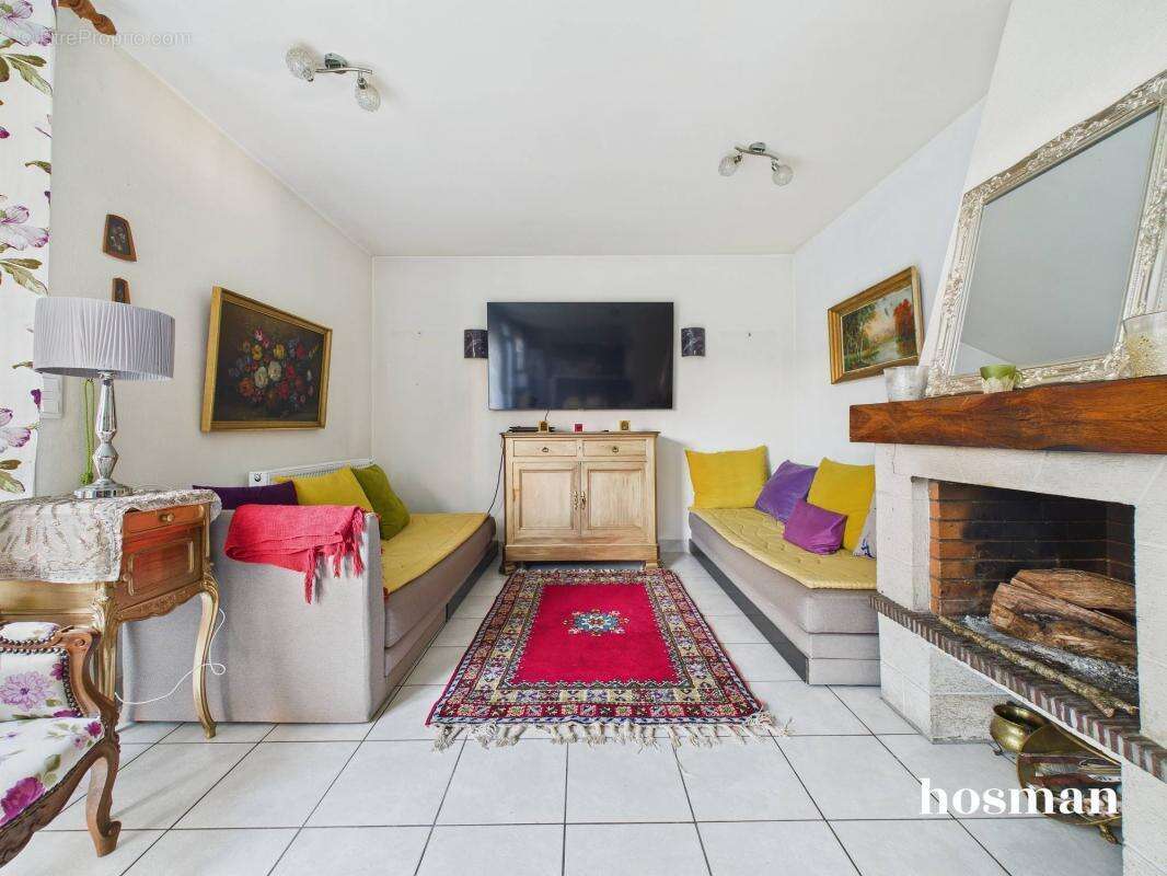 Maison à SAINT-SEBASTIEN-SUR-LOIRE