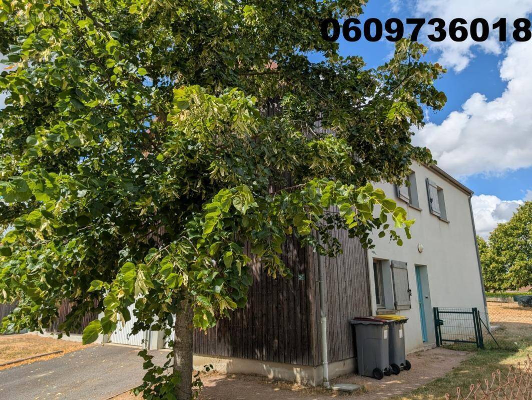 Maison à COMMENTRY