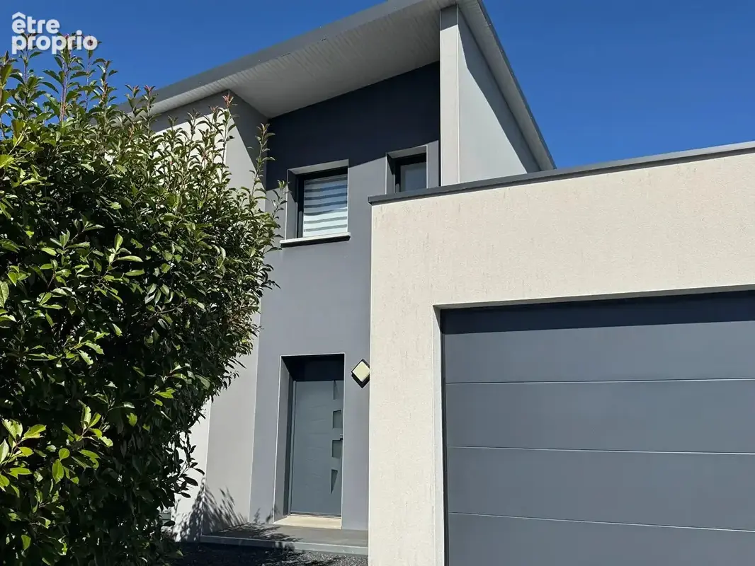 Maison Vitre 5 pièce(s) 136m2 - photo 1