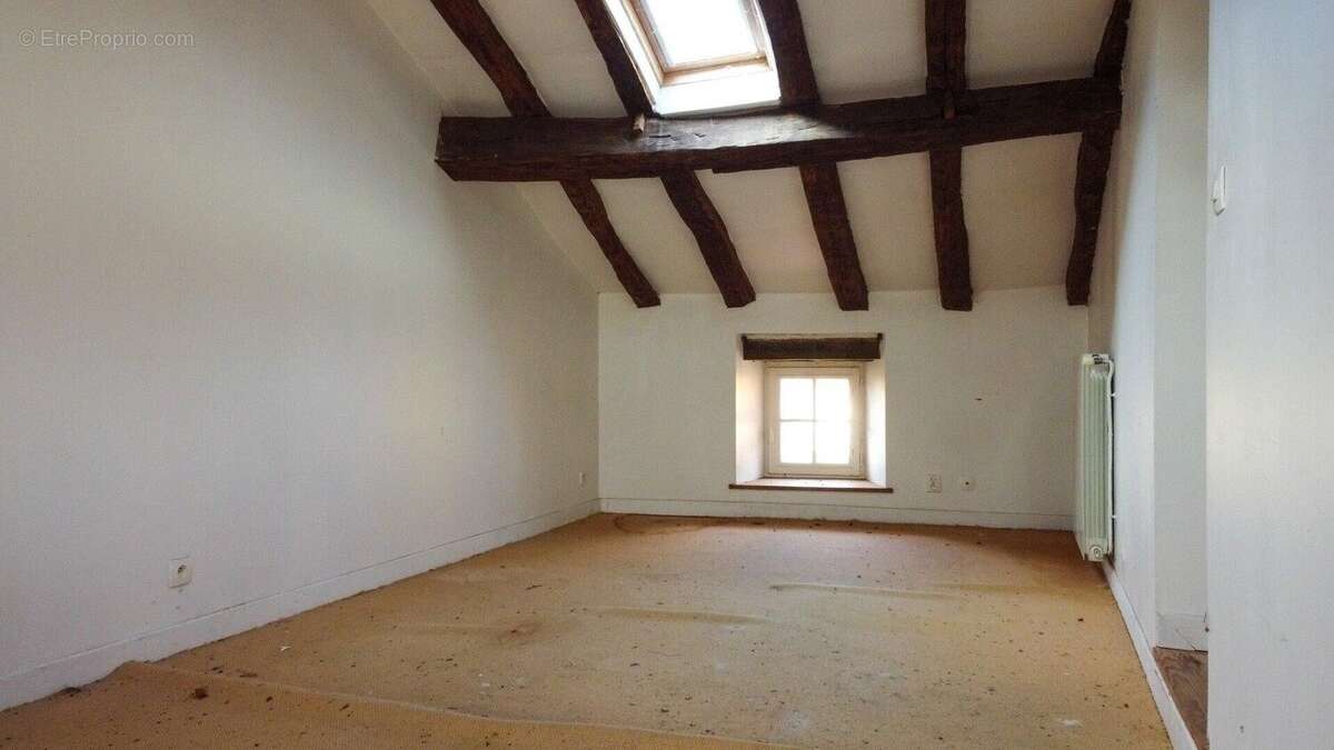 Photo 3 - Maison à VILLOGNON