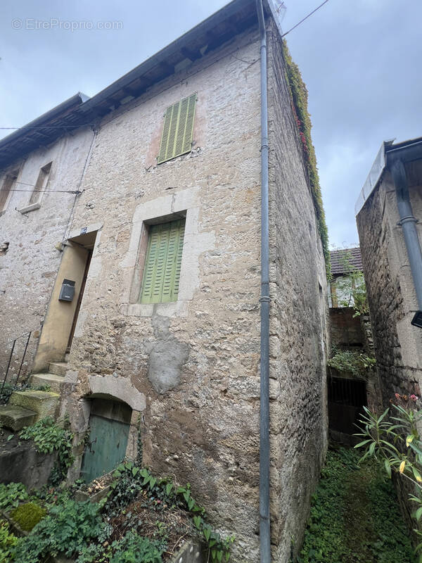 Maison à MONTBARD