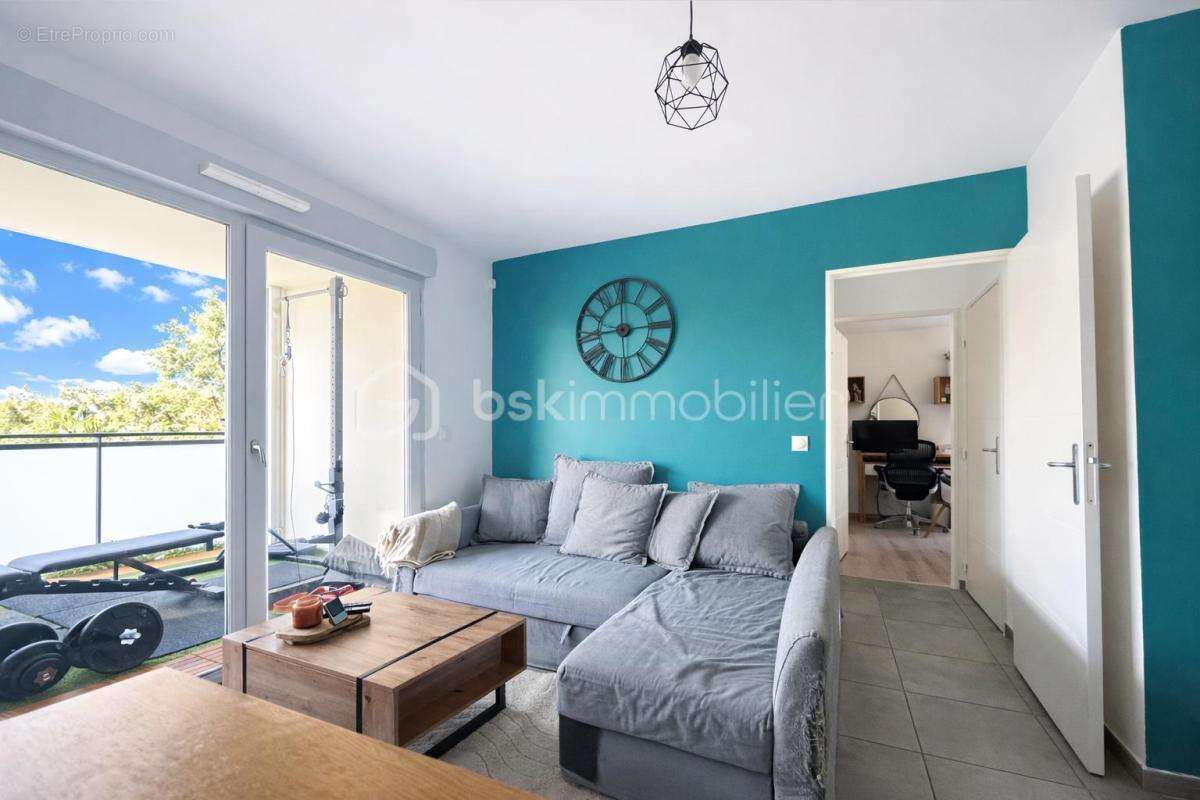 Appartement à TERNAY