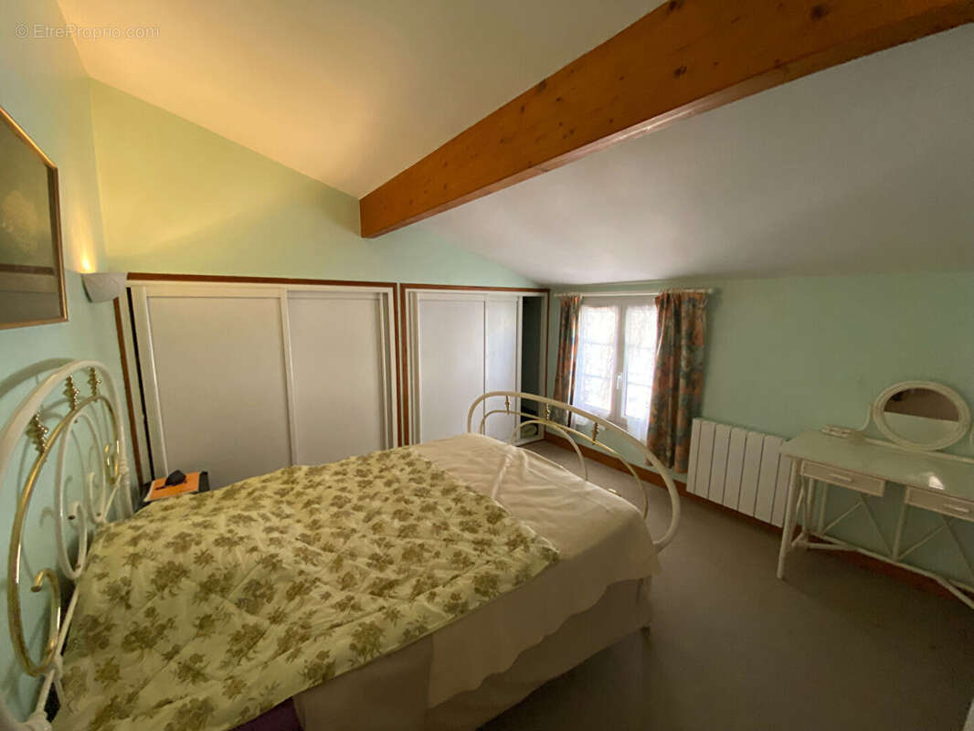 Maison à LA BREE-LES-BAINS