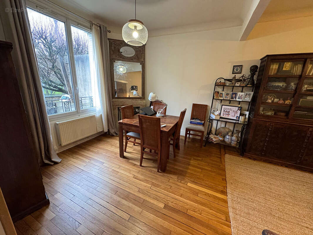 Maison à NOISY-LE-SEC