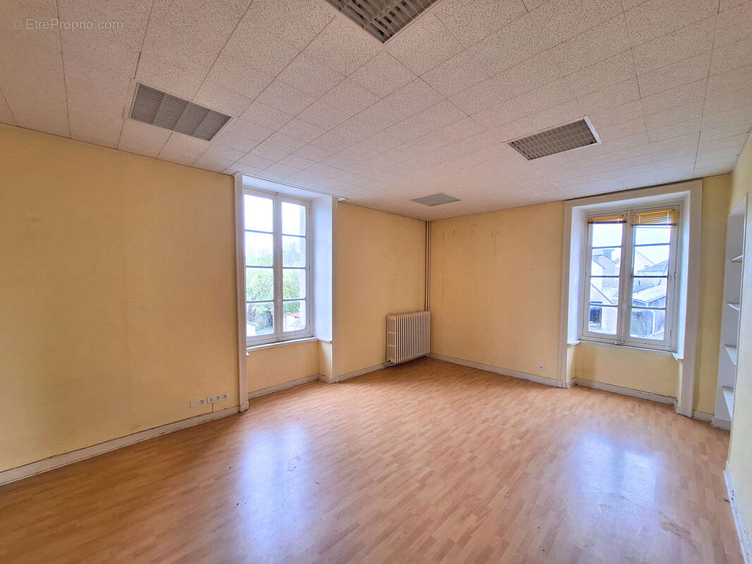 Appartement à SEGRE