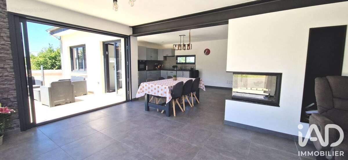 Photo 2 - Maison à LIFFRE