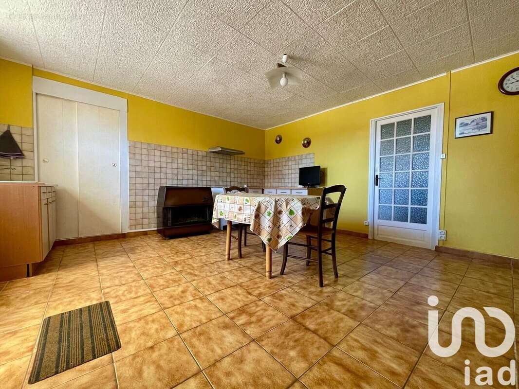 Maison 185 m² à Montchanin  - photo 7