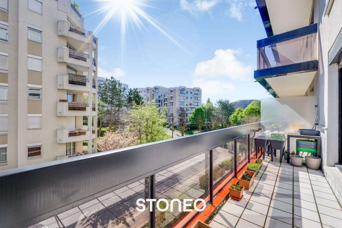 Appartement à ISSY-LES-MOULINEAUX